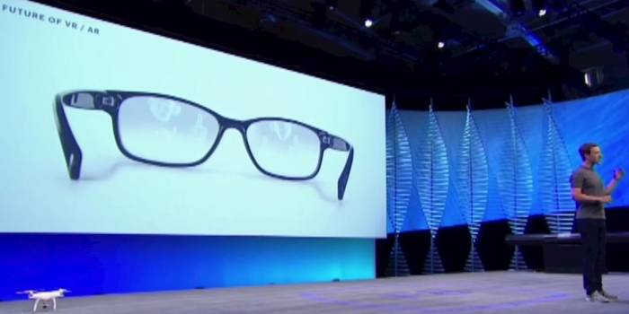 Facebook bắt tay Ray-Ban phát triển kính thông minh