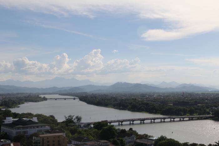 Thừa Thiên Huế đề xuất bố trí nguồn vốn để sớm khởi công cây cầu qua sông Hương
