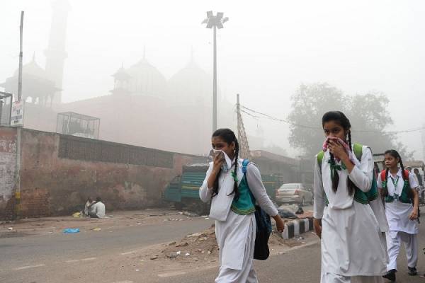 Ấn Độ lần đầu ra mắt các biện pháp chống ô nhiễm không khí