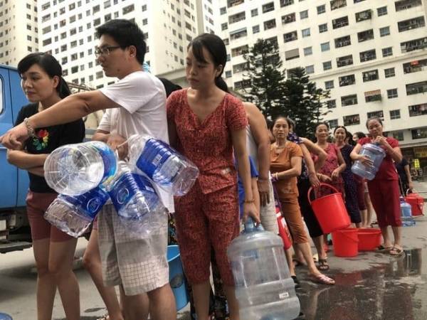 Công ty nước sạch sông Đà nhận lỗi xin đền 1 tháng tiền nước: Sức khỏe người dân đáng giá bao nhiêu?