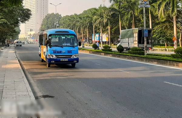 Đi tìm nguyên nhân tuyến xe buýt bến xe Hà Nam - bến xe Yên Nghĩa giảm 50% số lượt chạy?