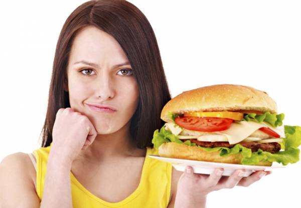 Những sai lầm trong ăn uống khiến “bệnh từ miệng vào”