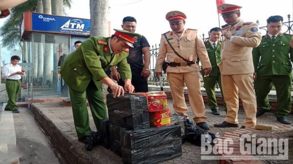 Bắc Giang: Liên tiếp phát hiện hai vụ vận chuyển pháo nổ, thu gữ hơn 80kg ‘hàng’