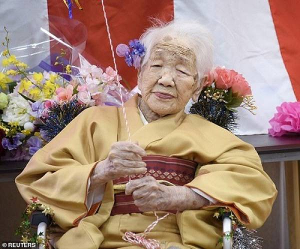 Từng bị chuẩn đoán ung thư nhưng cụ bà 117t vẫn sống vui khỏe vừa phá kỷ lục ‘sống thọ’ nhất TG