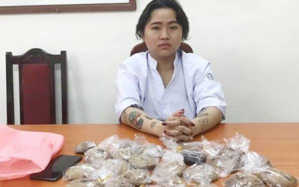 Hà Nội: Khởi tố 2 đối tượng mua bán loại bánh có chất cầ‌n s‌a