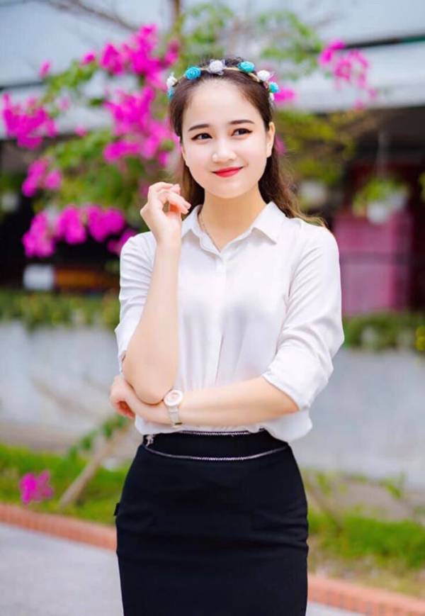 Một năm đầy trải nghiệm của nữ sinh ĐH Luật Huế Phương Lan - Hoa khôi Sinh viên Việt Nam