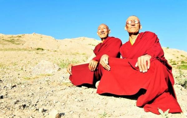 Các bí quyết chính để có tuổi thọ cao của các nhà sư Tây Tạng