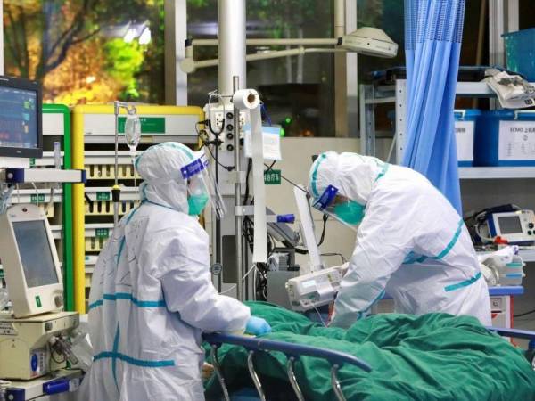 Mỹ xác nhận có công dân đầu tiên chết ở Trung Quốc vì virus corona