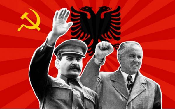 Mối quan hệ kỳ lạ giữa Albania và Liên Xô cùng nhân tố Trung Quốc