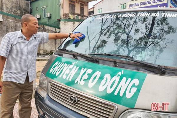 Anh thợ ‘gàn’ ở Hà Tĩnh bỏ hàng trăm triệu mua ô tô cũ làm ‘chuyến xe không đồng’
