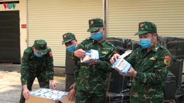 Biên phòng Lạng Sơn bắt giữ 50.000 khẩu trang y tế xuất lậu qua biên giới