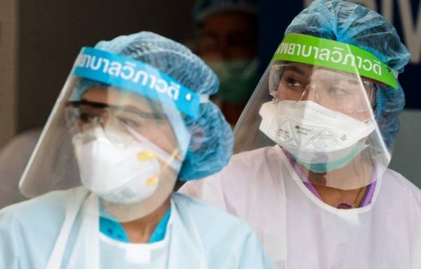 Thái Lan ghi nhận hơn 900 ca nhiễm nCoV