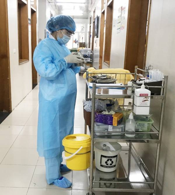 Nữ điều dưỡng BV Bạch Mai mang thai tuần cuối chống dịch Covid-19: Đã đến nhiều bệnh viện đăng ký sinh con...