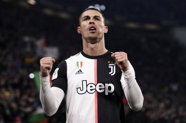 Juventus không chấp nhận vô địch sớm Serie A