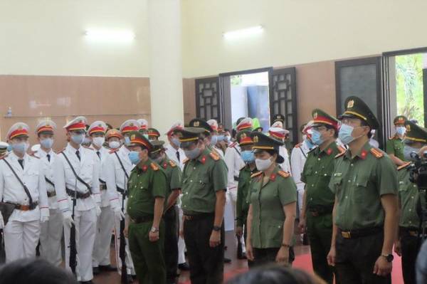 Đà Nẵng: Nghẹn ngào buổi lễ truy điệu 2 công an hy sinh