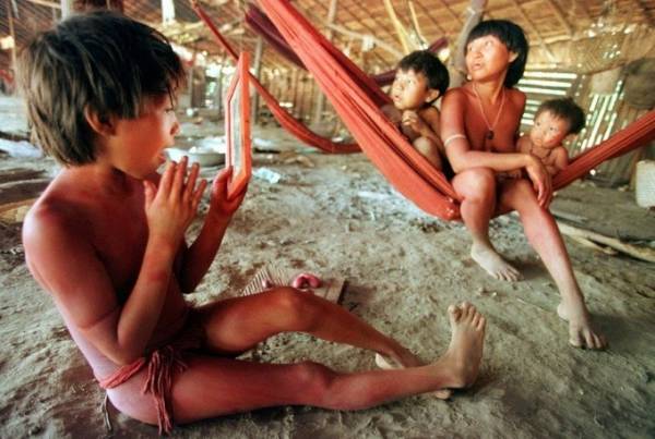 Thổ dân sống biệt lập trong Amazon nhiễm nCoV