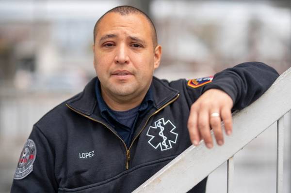 Nhân viên vận chuyển th‌i th‌ể ở New York: ‘Covid-19 còn tệ hơn vụ 11/9’