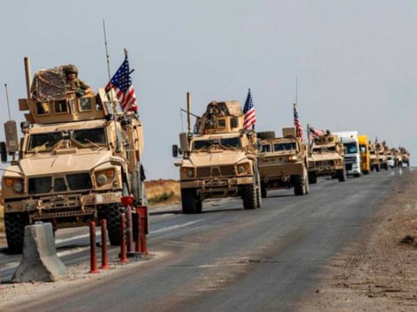 Mỹ tiếp tục gửi một đoàn xe lớn chở quân tiếp viện đến Đông Bắc Syria