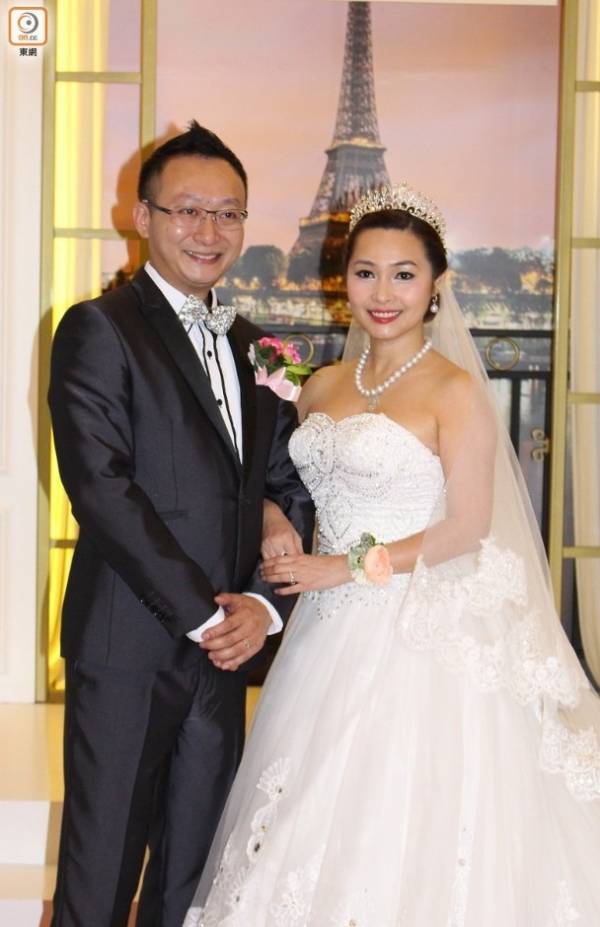 Sao nữ Hong Kong trả nhà, nhận trợ cấp 0,13 USD sau khi ly hôn