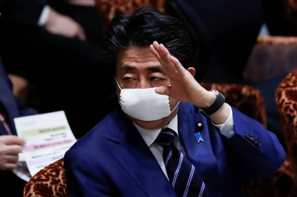 Gần 14.000 ca nhiễm, Nhật kéo dài tình trạng khẩn cấp thêm 1 tháng
