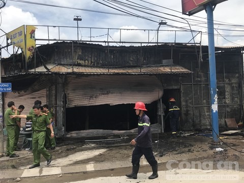 Vụ cháy tiệm cầm đồ 3 người chết: Hai mẹ con nghi bị sát hại