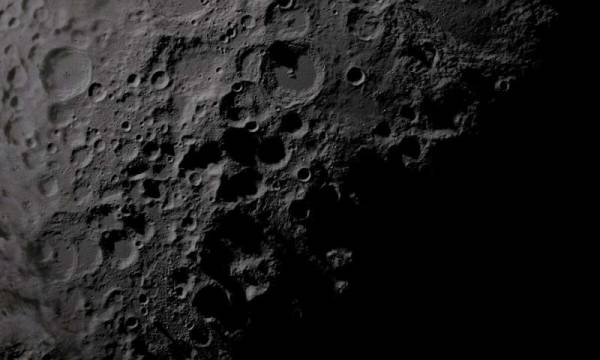 Bằng chứng cho thấy thiên thạch khổng lồ hình thành lớp vỏ Mặt trăng