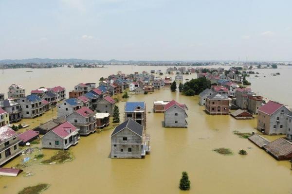 Trung Quốc nâng cảnh báo lũ ở sông Hoài lên mức cao nhất