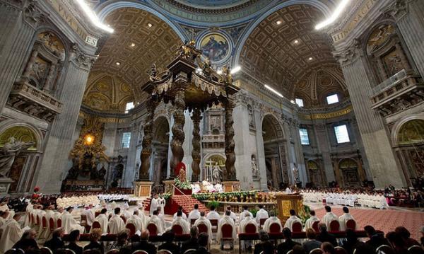 Vatican khiển trách các linh mục thu phí làm lễ đám cưới