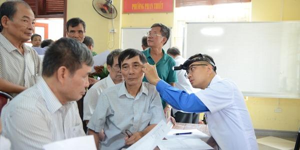 Tuyên Quang: Khám bệnh, cấp phát thuốc miễn phí cho người có công