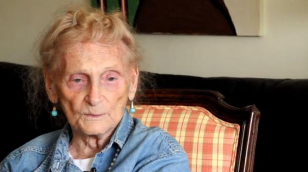 Cụ bà lập kỷ lục Guinness khi thực hiện chuyến bay ở tuổi 100