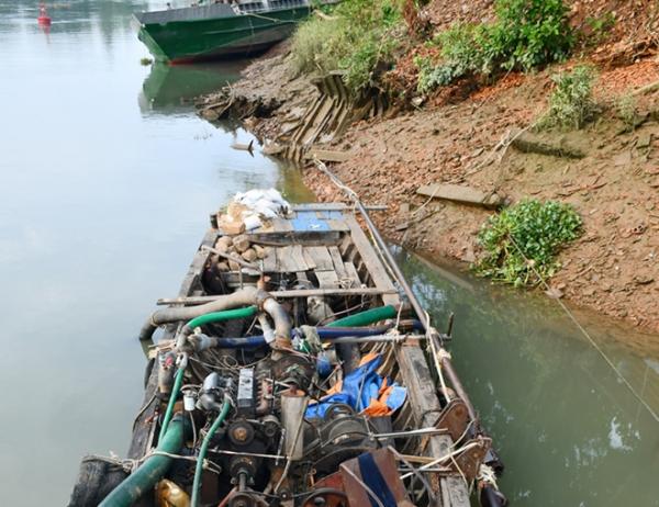 Truy quyét “cát tặc” trên tuyến sông Đồng Nai