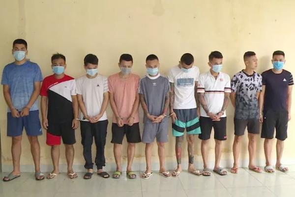 20 thanh niên ‘hỗ‌n chi‌ến’, nổ súng gây náo loạn biển Sầm Sơn