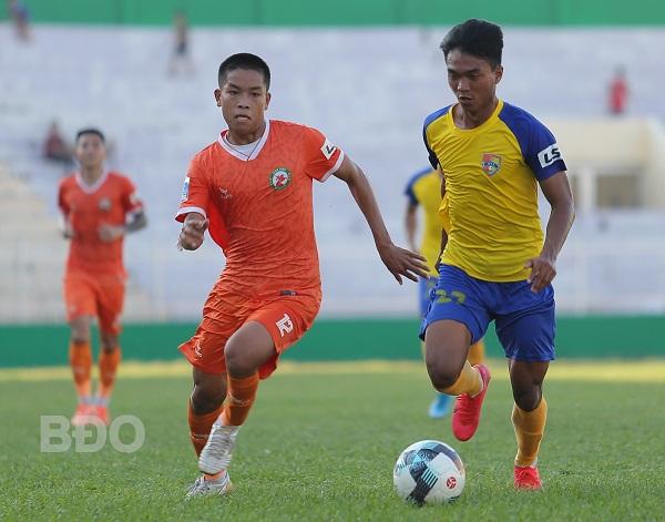 Tiền vệ Hữu Thắng của đội Bình Định được gọi lên U22 Việt Nam