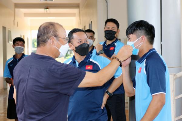 48 cầu thủ U22 Việt Nam đều âm tính với SARS-CoV-2, sẵn sàng tập luyện