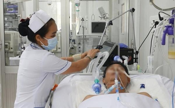 Nóng: bệnh viện Chợ Rẫy phát hiện thêm chùm ca bệnh ngộ độc do ăn pate Minh Chay