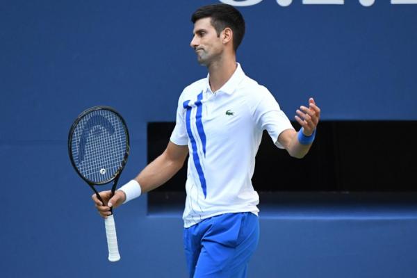Djokovic xứng đáng bị loại khỏi US Open 2020