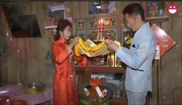 Ɗân mạng xôn xao với đám cưới của cô dâu Đồng Tháp và ông chú Hàn Quốc: Tìnⱨ yêu hay là cơ hội để đổi đời?