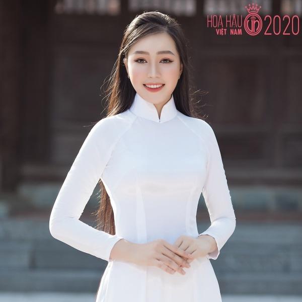 Thí sinh nhỏ tuổi nhất Hoa hậu Việt Nam khuynh đảo dân mạng khi diện áo dài trắng