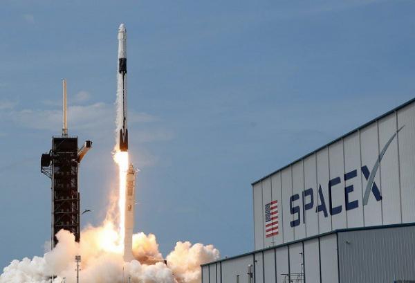 SpaceX tham vọng sẽ kết nối internet vệ tinh đến tận cùng Trái Đất