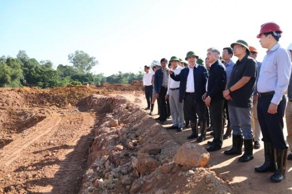 Phó Chủ tịch UBND TP kiểm tra tiến độ dự án khu xử lý rác thải Nam Sơn giai đoạn 2