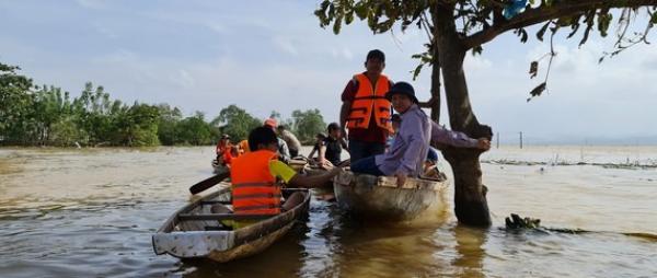 Quảng Bình: Hỗ trợ khẩn cấp 100 tỷ đồng cho hơn 100.000 hộ dân bị lũ lụt hoành hành