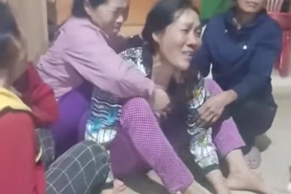 Vụ sạt lở đất vùi lấp lán trại của 4 người tìm trầm ở Quảng Bình: Tìm thấy 1 th‌i th‌ể