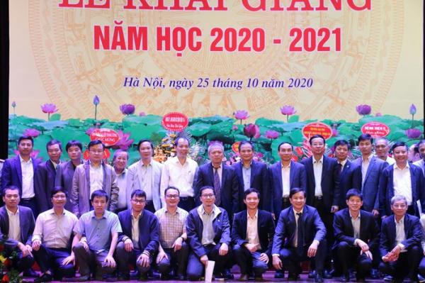 Khoa Y Dược Đại học Quốc gia Hà Nội khai giảng năm học 2020 – 2021