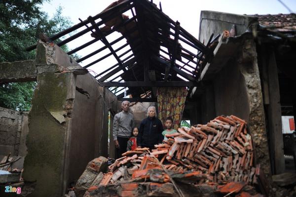 Ngôi nhà bị lũ tàn phá của cụ ông 75 tuổi ở Quảng Bình