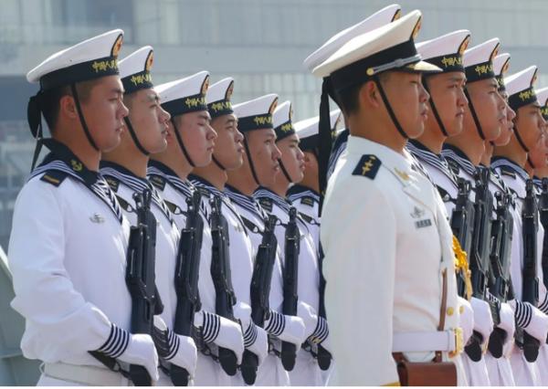 Cựu tướng lo ngại Phillipines sẽ bị Trung Quốc chiếm giữ