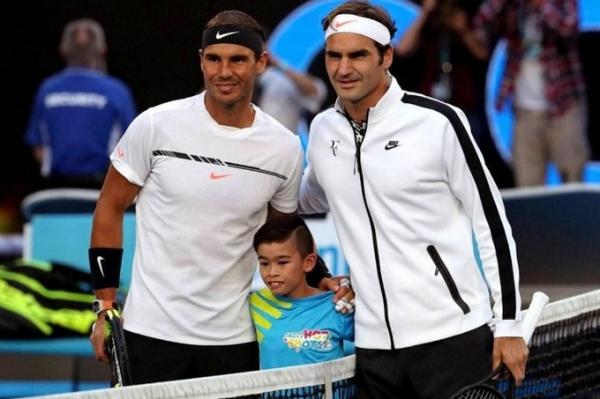 Simon: “Con trai tôi chuyển từ hâm mộ Nadal sang Federer”