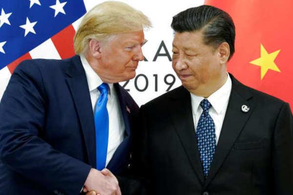 Sắp hết nhiệm kỳ, TT Trump tăng tốc trừng phạt Trung Quốc