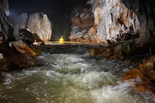 Xác lập 3 hang động lớn nhất thế giới ở Quảng Bình