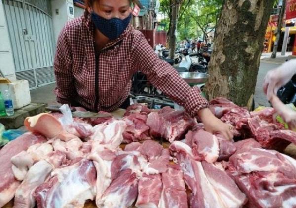 Cận Tết Tân Sửu 2021, giá thịt lợn “nhảy múa” từng ngày