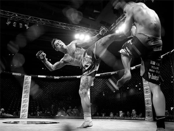 MMA là gì và mức độ thực chiến thế nào so với võ thuật Trung Quốc?
